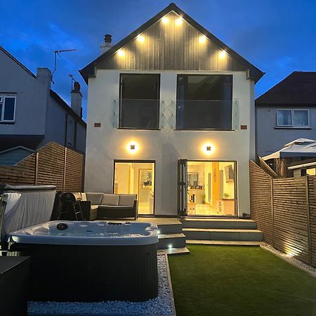 Broadway Beach Home With Hot Tub Herne Bay Exterior foto